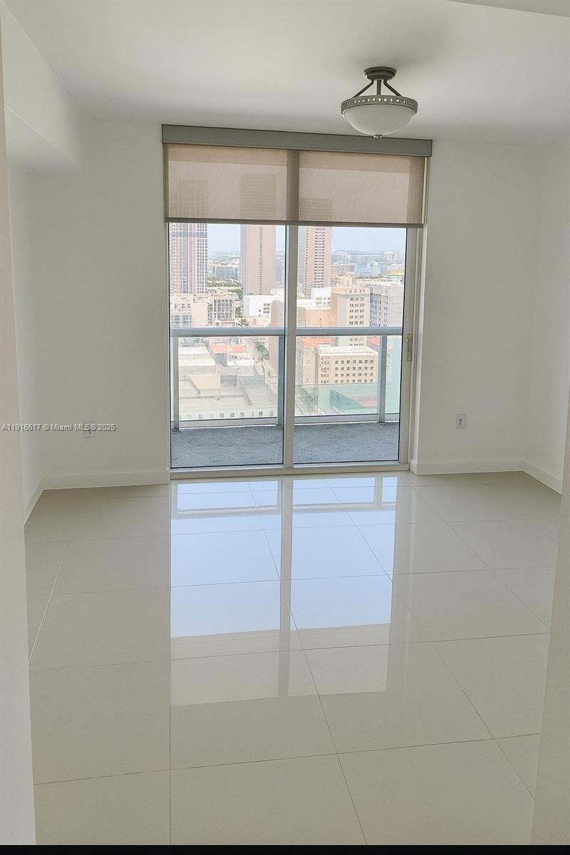 50 Biscayne Blvd, Unit 2505, Miami, FL 33132 Photo