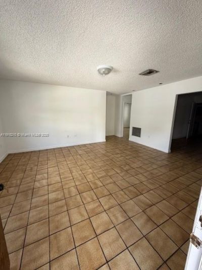 10890 SW 6th St, Sweetwater, FL 33174 Photo