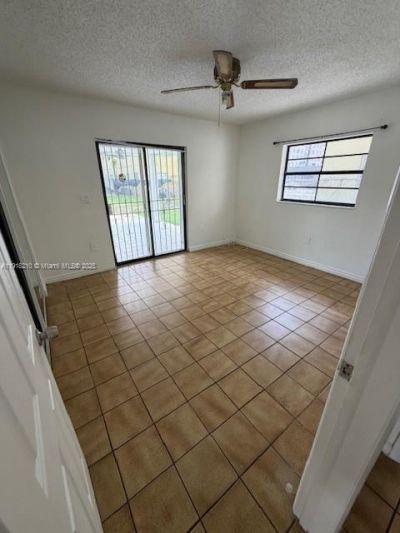 10890 SW 6th St, Sweetwater, FL 33174 Photo