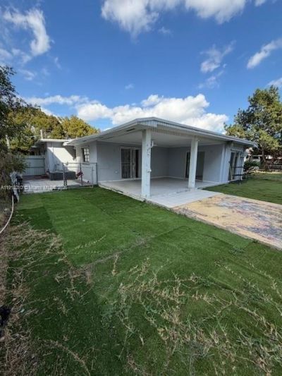 10890 SW 6th St, Sweetwater, FL 33174 Photo