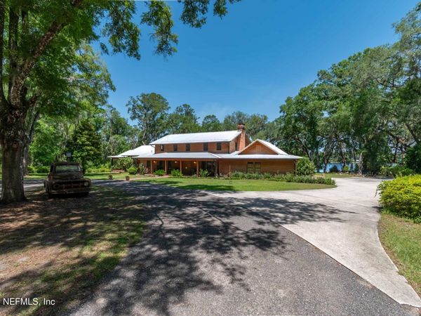 943 S COUNTY ROAD 21, Hawthorne, FL 32640