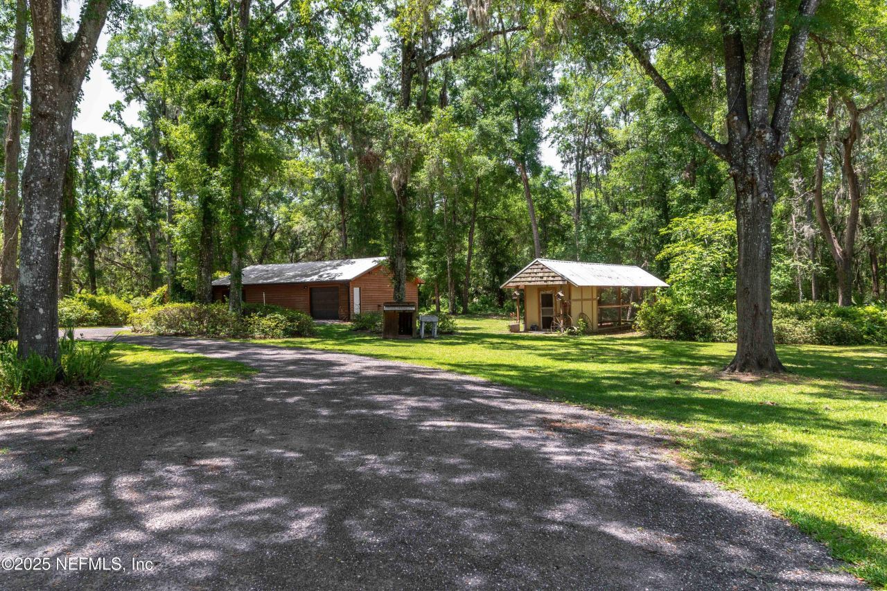 943 S County Road 21, Hawthorne, FL 32640 Photo