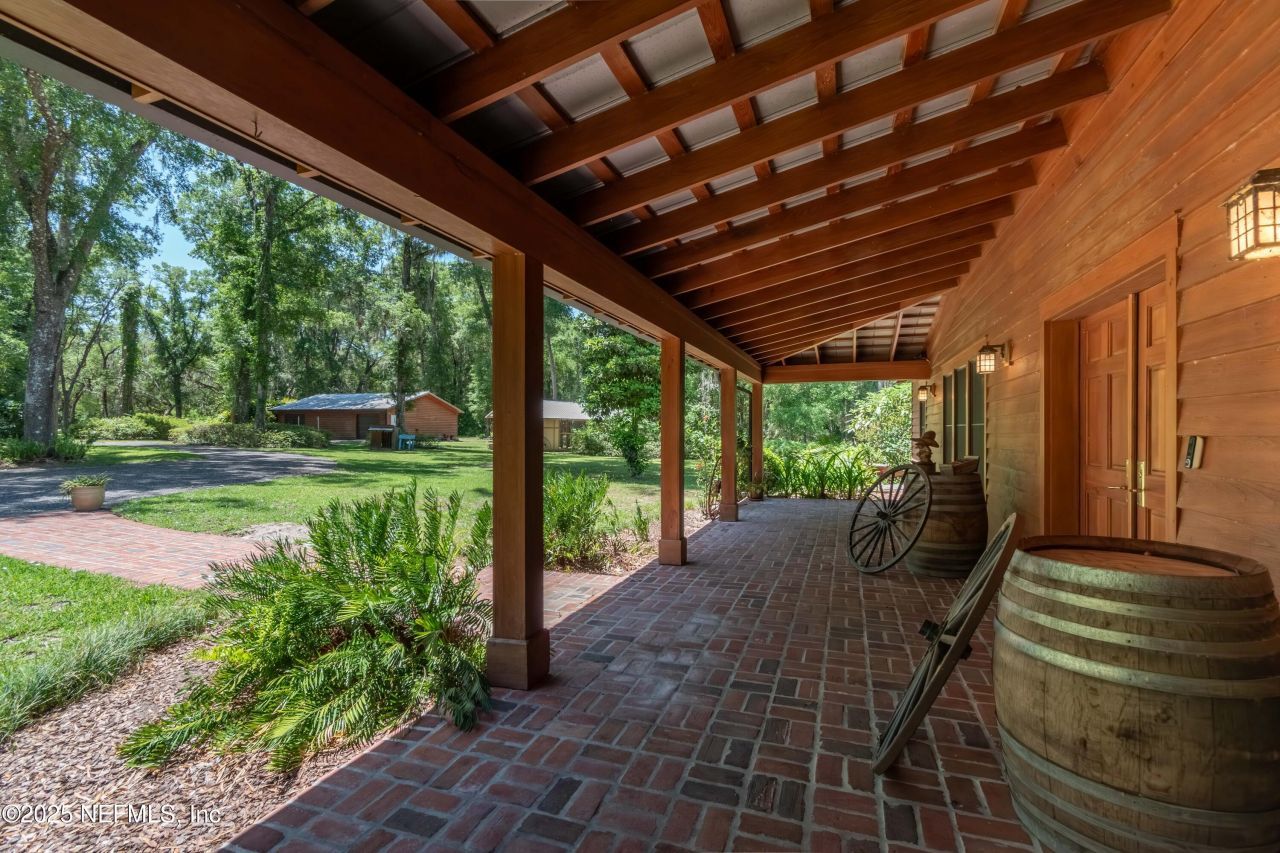 943 S County Road 21, Hawthorne, FL 32640 Photo