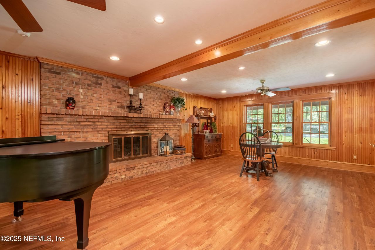 943 S County Road 21, Hawthorne, FL 32640 Photo