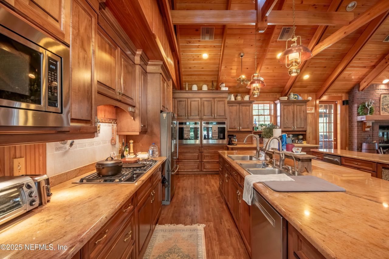 943 S County Road 21, Hawthorne, FL 32640 Photo