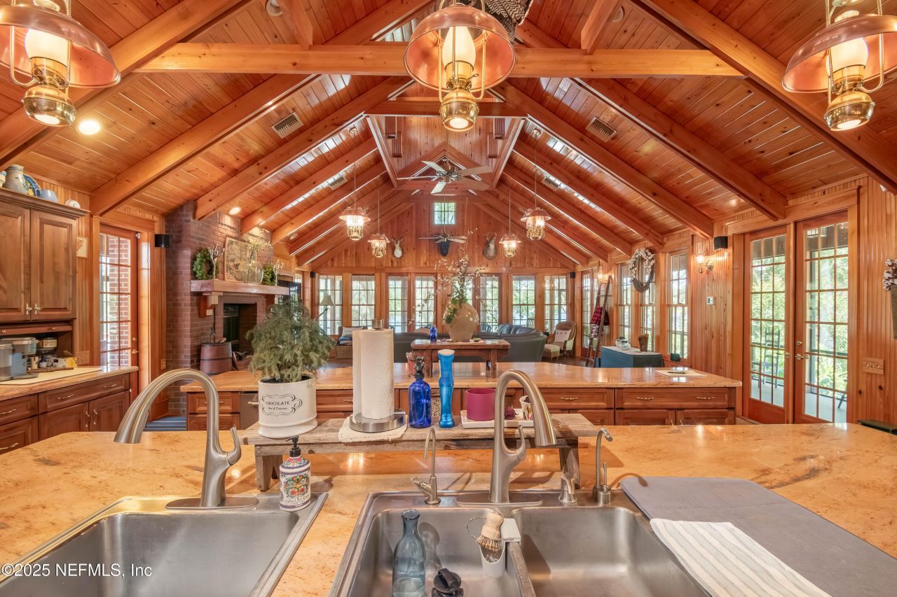 943 S County Road 21, Hawthorne, FL 32640 Photo