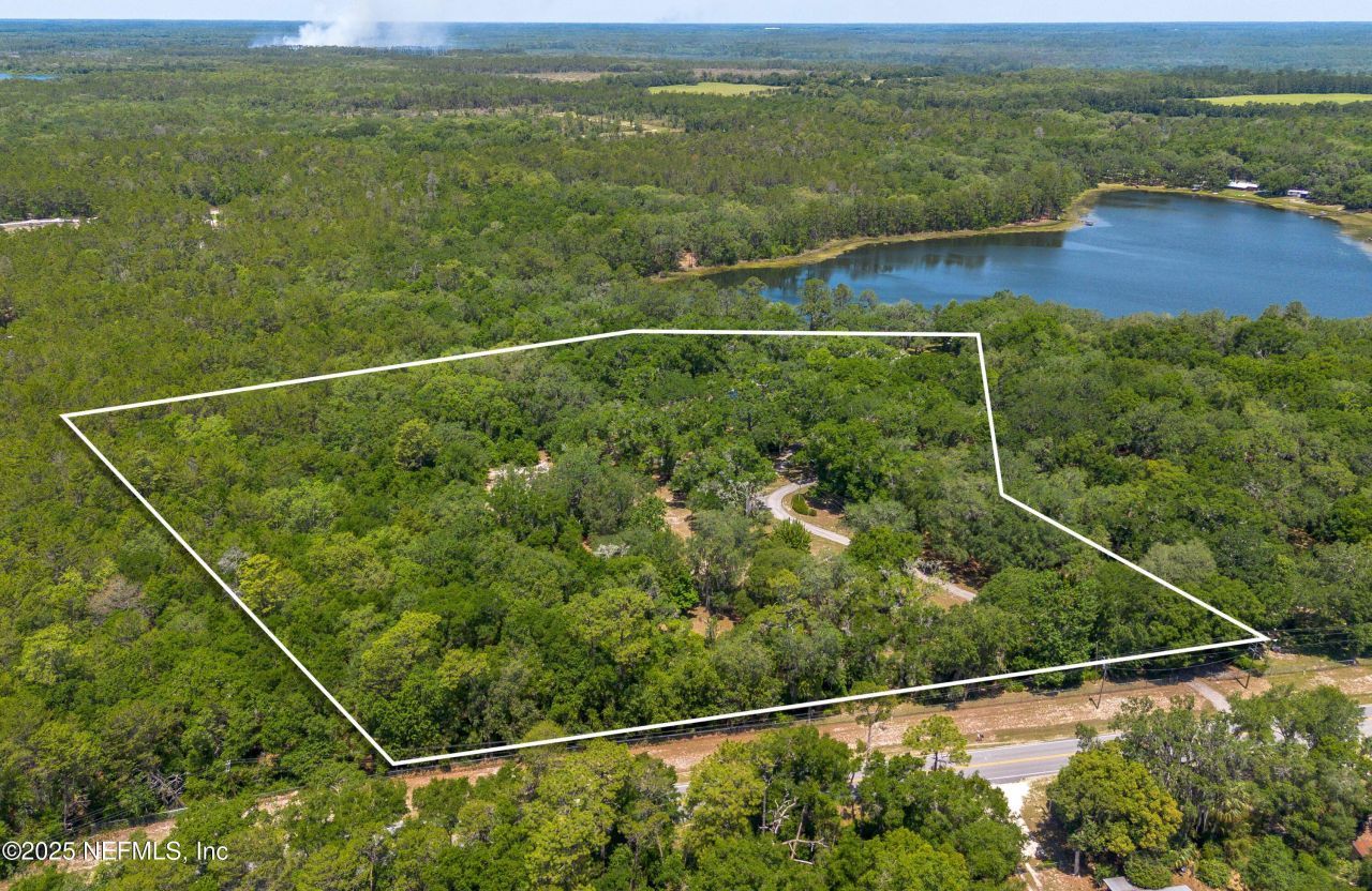 943 S County Road 21, Hawthorne, FL 32640 Photo