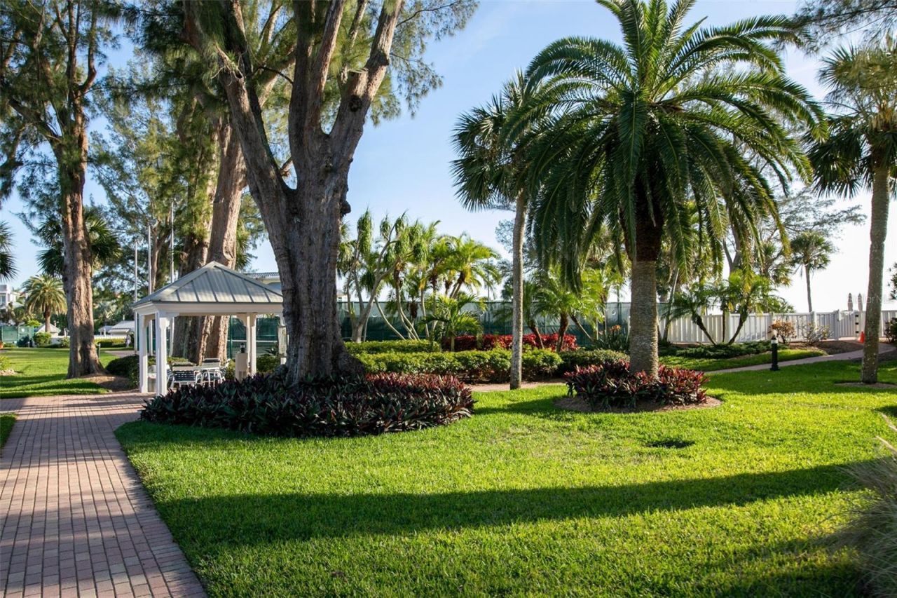 5055 Gulf Of Mexico Drive, Unit 435, Longboat Key, FL 34228 Photo