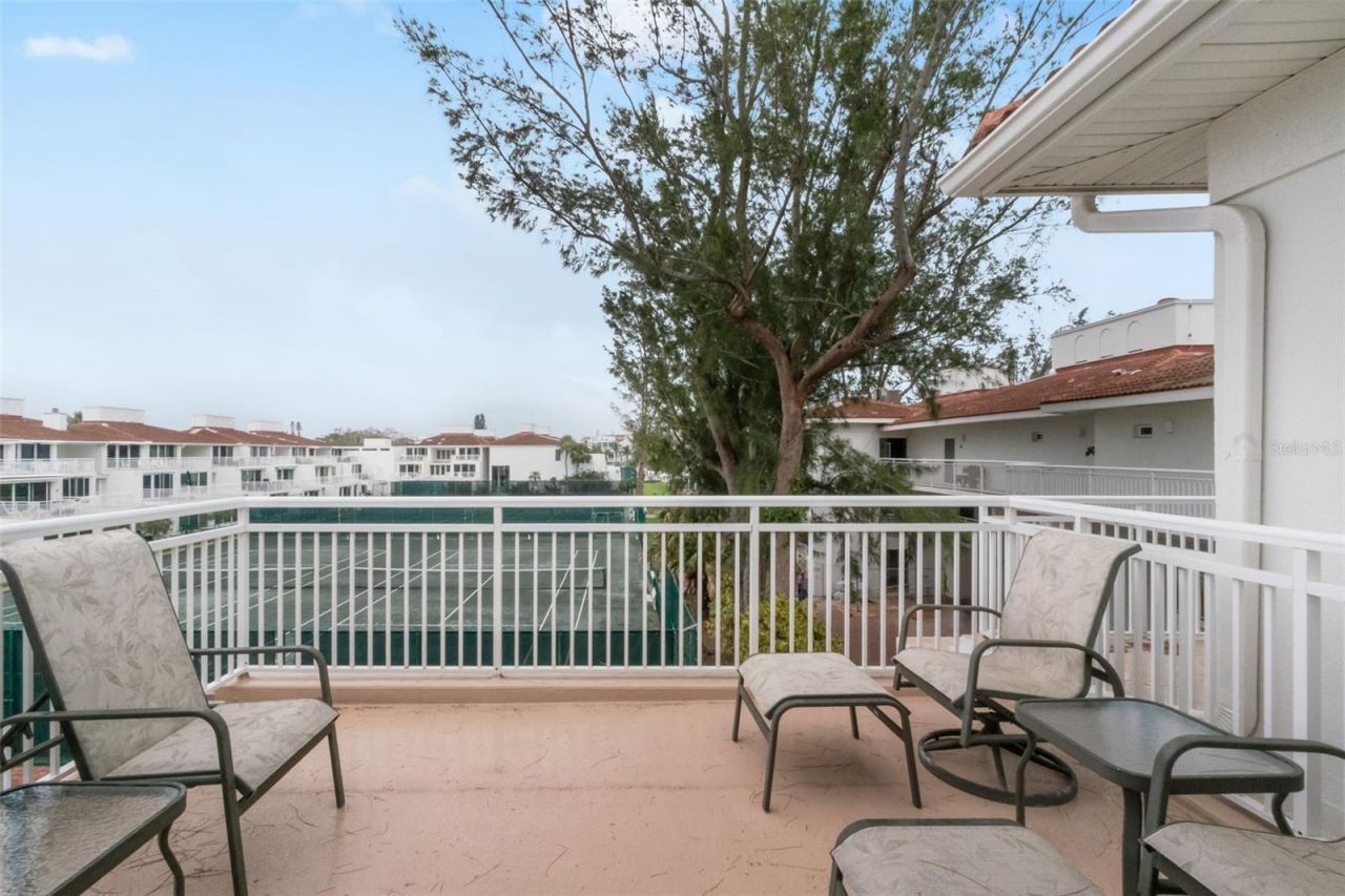 5055 Gulf Of Mexico Drive, Unit 435, Longboat Key, FL 34228 Photo