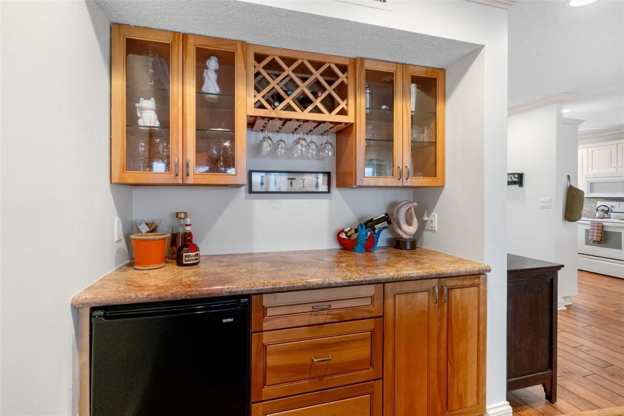 5055 Gulf Of Mexico Drive, Unit 435, Longboat Key, FL 34228 Photo