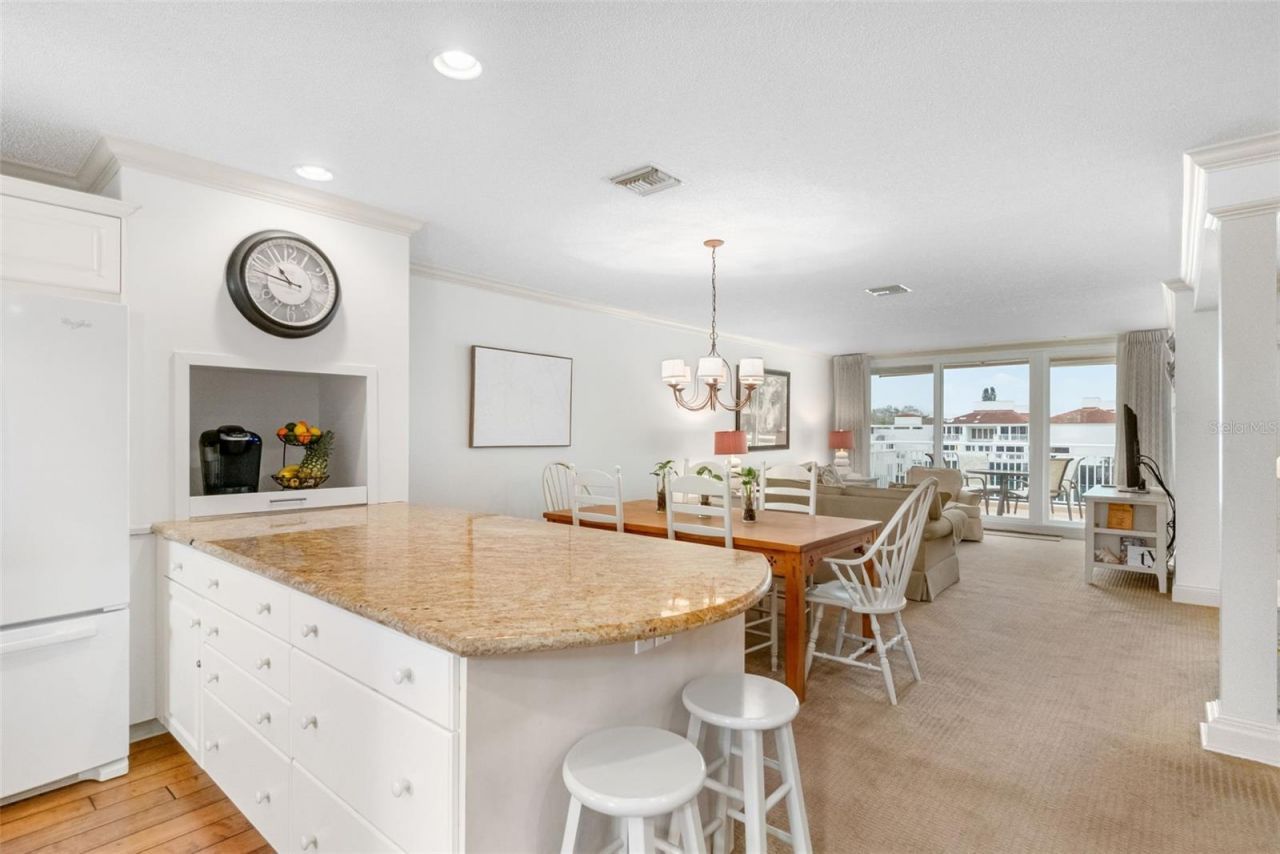 5055 Gulf Of Mexico Drive, Unit 435, Longboat Key, FL 34228 Photo