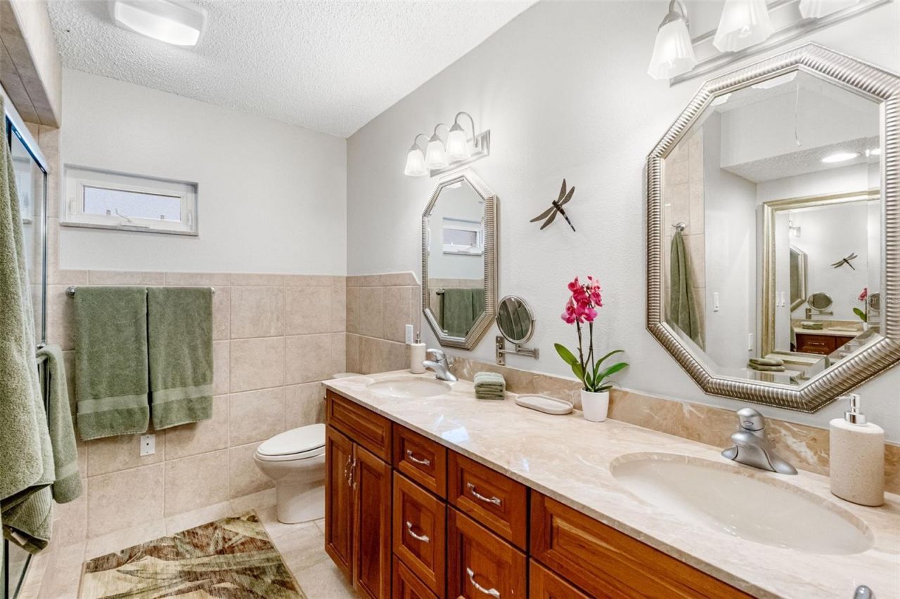 5055 Gulf Of Mexico Drive, Unit 435, Longboat Key, FL 34228 Photo