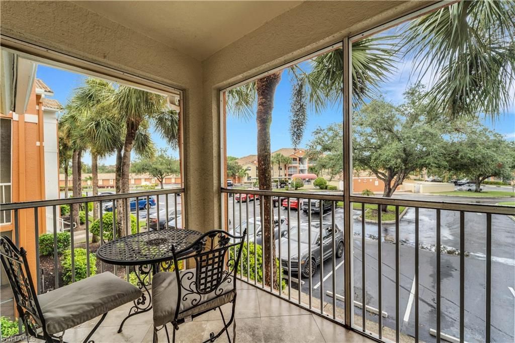 6450 Aragon Way, Unit 202, Fort Myers, FL 33966 Photo