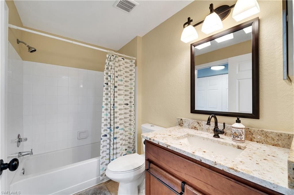 6450 Aragon Way, Unit 202, Fort Myers, FL 33966 Photo
