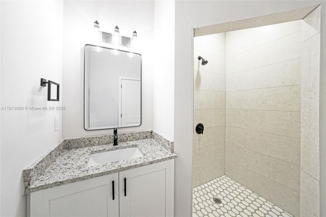 4303 E 8th Ct, Unit C, Hialeah, FL 33013 Photo