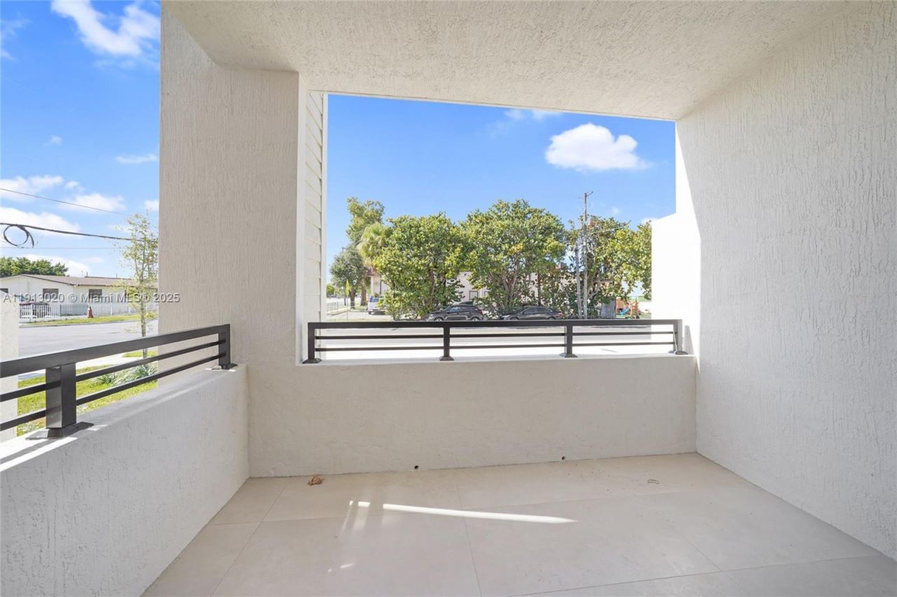 4303 E 8th Ct, Unit C, Hialeah, FL 33013 Photo