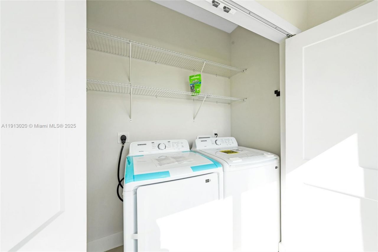 4303 E 8th Ct, Unit C, Hialeah, FL 33013 Photo