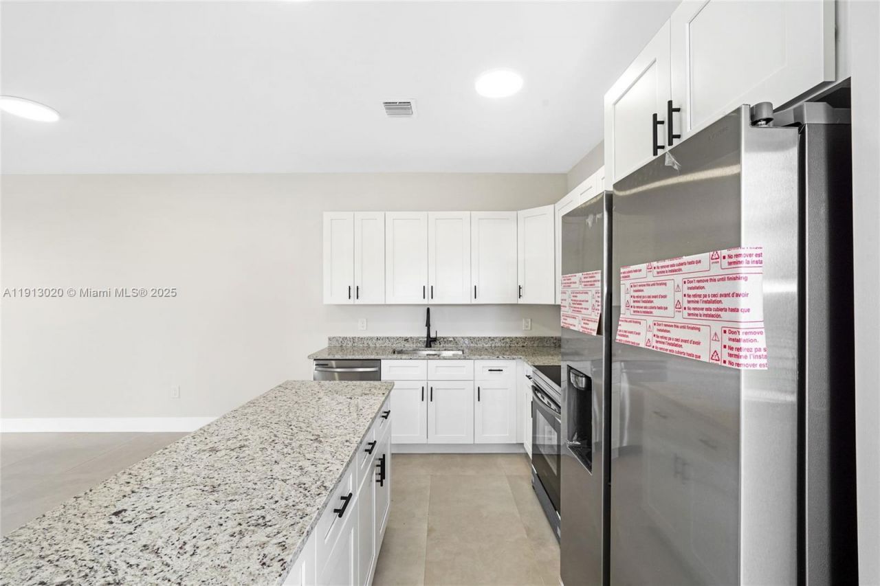 4303 E 8th Ct, Unit C, Hialeah, FL 33013 Photo