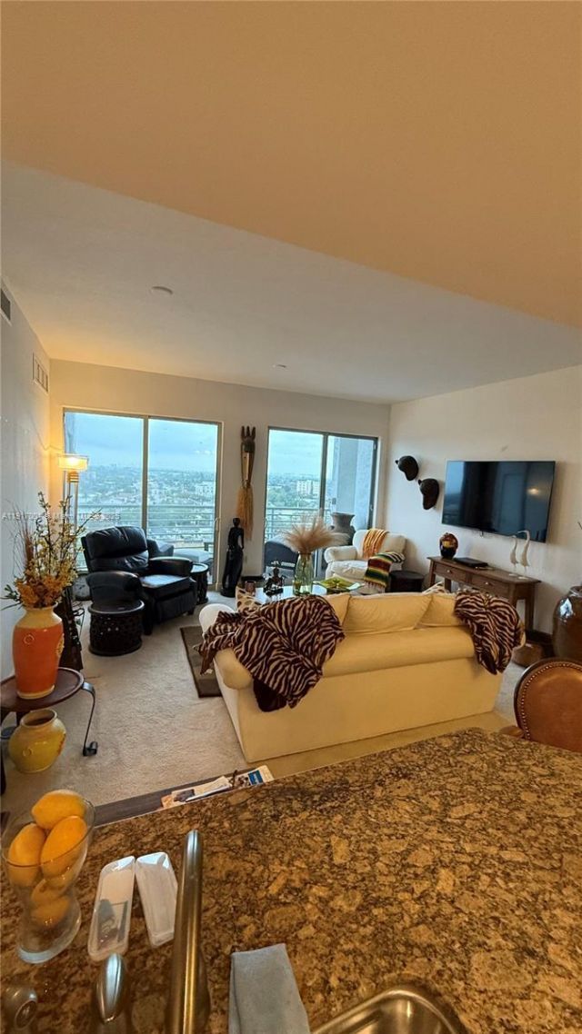 1830 Radius Dr, Unit 1106, Hollywood, FL 33020 Photo