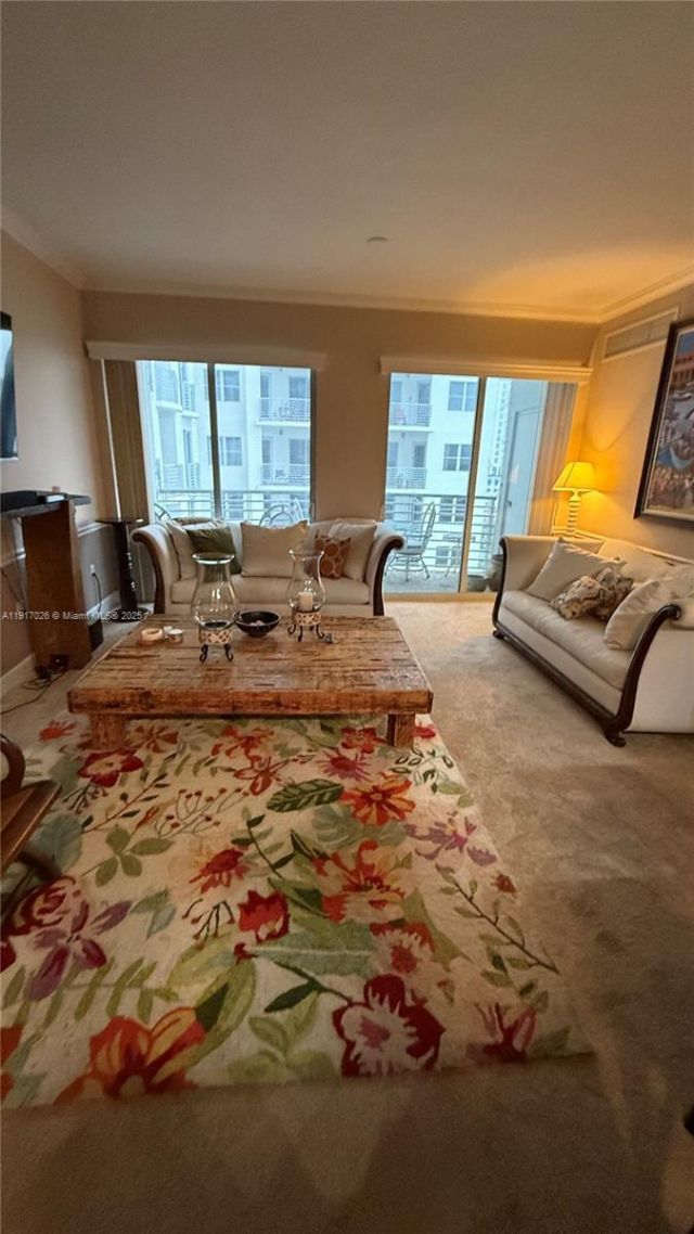 1830 Radius Dr, Unit 1105, Hollywood, FL 33020 Photo