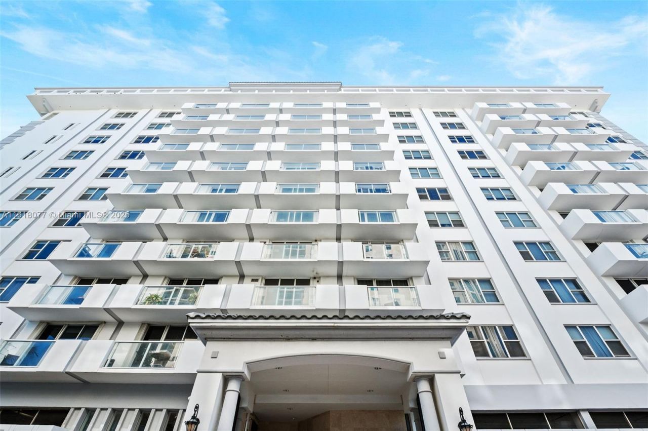 9195 Collins Ave, Unit PH14, Surfside, FL 33154 Photo