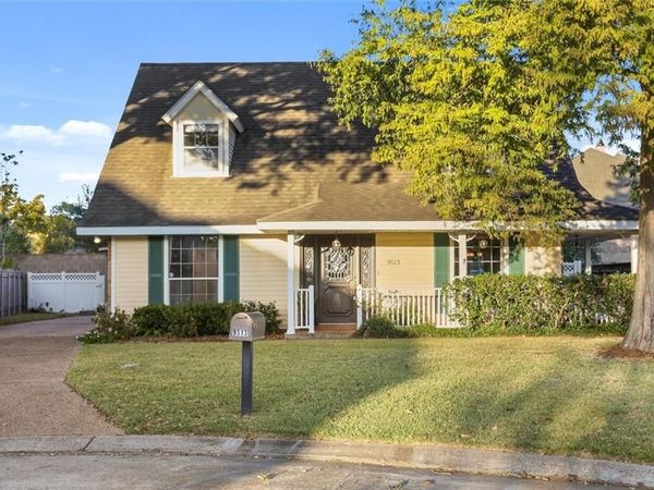 9513 ALHAMBRA Court, New Orleans, LA 70123