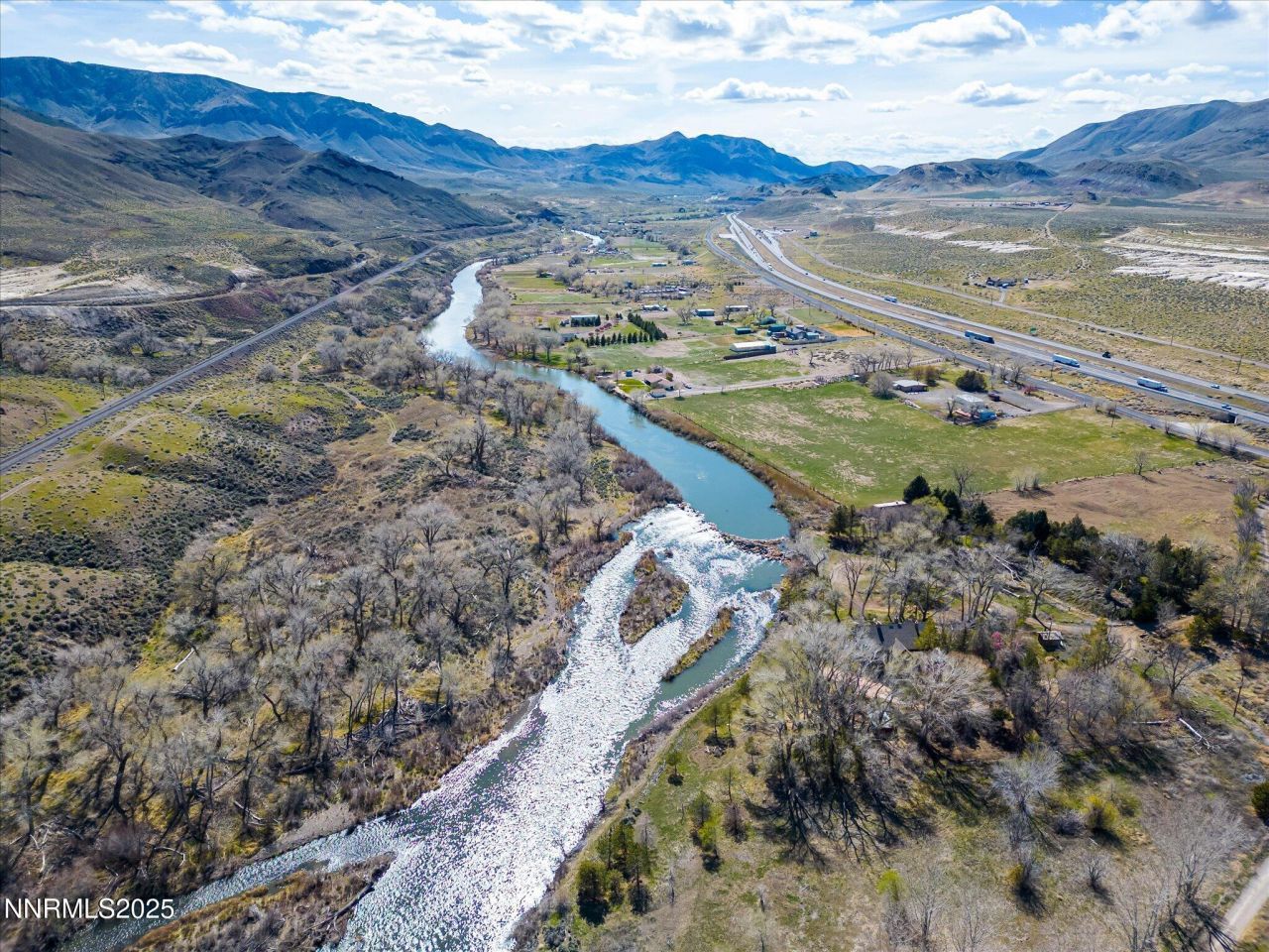 32000 Cantlon Drive, Wadsworth, NV 89442 Photo