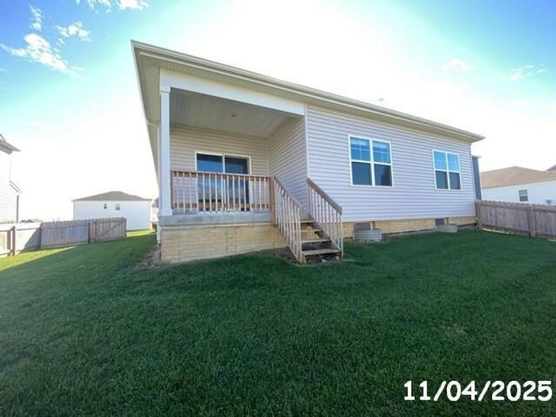 302 Shady Hollow Drive, Commercial Point, OH 43116 Photo 4