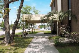 6296 Rivers Avenue photo 4