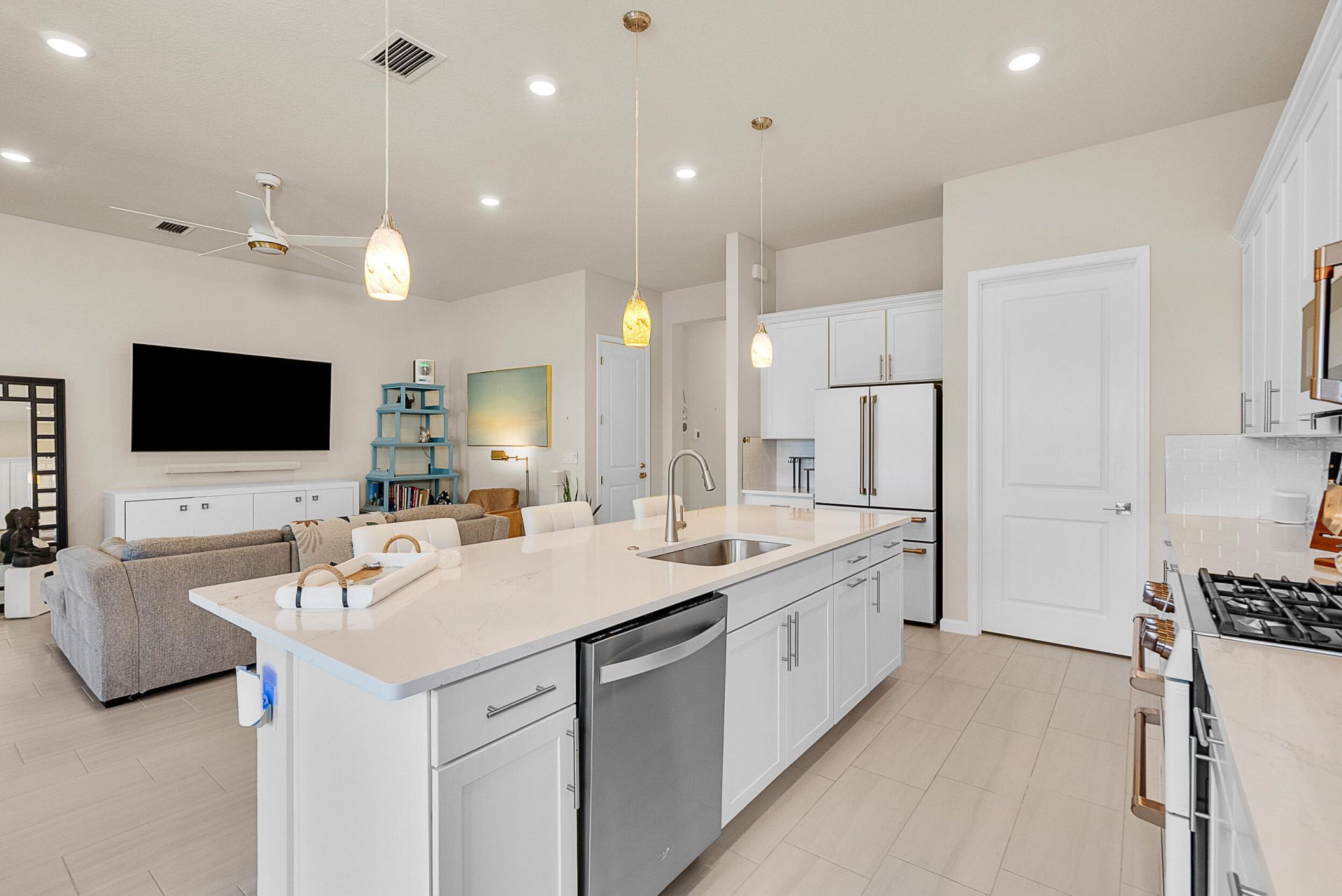 389 SE Filoli Drive, Port Saint Lucie, FL 34984 Photo