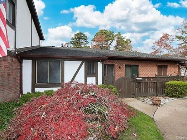 603 Blue Ridge Drive, Medford, NY 11763