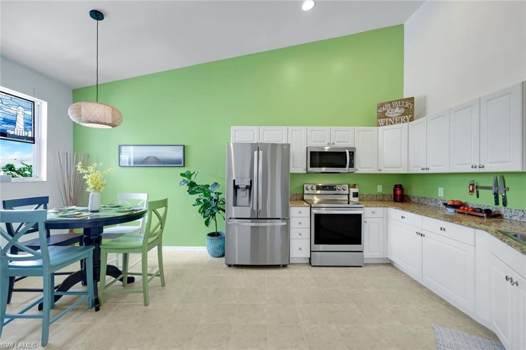 12110 Summergate Cir, Unit 202, Fort Myers, FL 33913 Photo