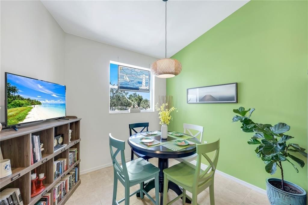 12110 Summergate Cir, Unit 202, Fort Myers, FL 33913 Photo