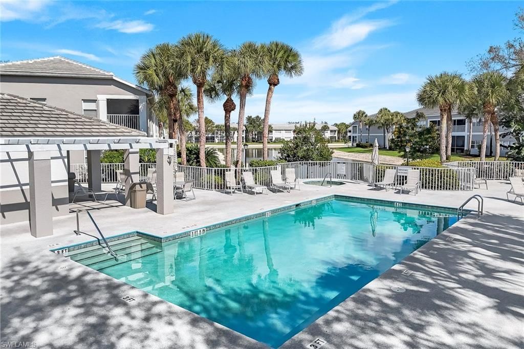 12110 Summergate Cir, Unit 202, Fort Myers, FL 33913 Photo