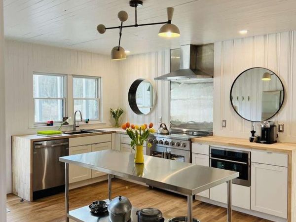 35 Mott Lane, Brookhaven, NY 11719