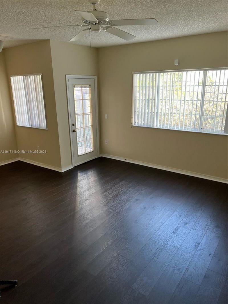 2015 SE 10th Ave, Unit 130, Fort Lauderdale, FL 33316 Photo