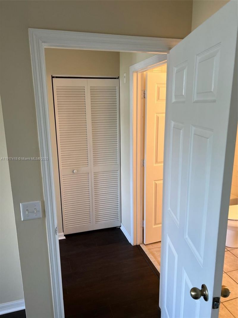 2015 SE 10th Ave, Unit 130, Fort Lauderdale, FL 33316 Photo