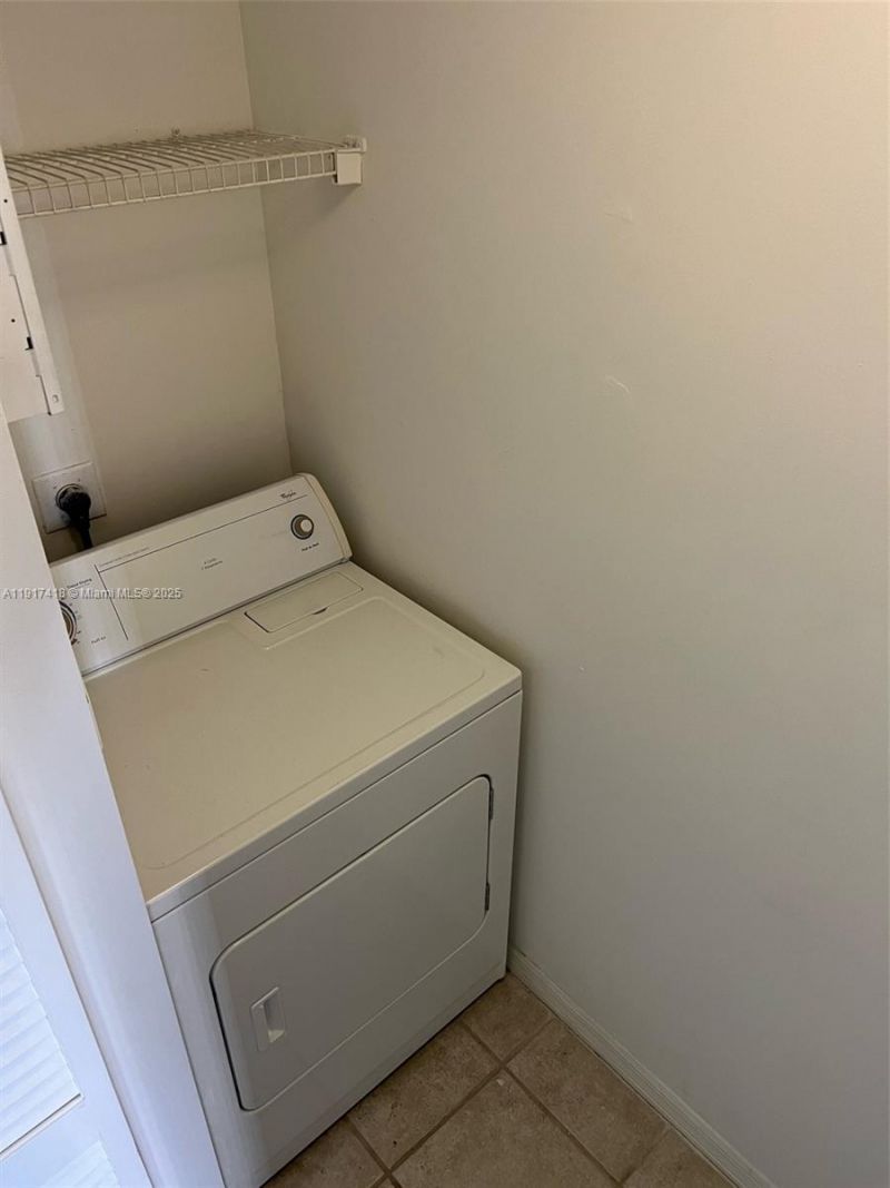 2015 SE 10th Ave, Unit 130, Fort Lauderdale, FL 33316 Photo