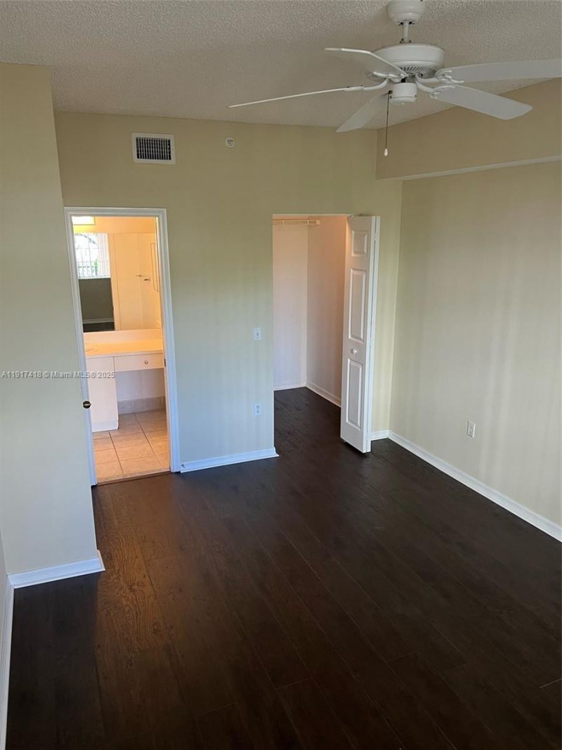 2015 SE 10th Ave, Unit 130, Fort Lauderdale, FL 33316 Photo