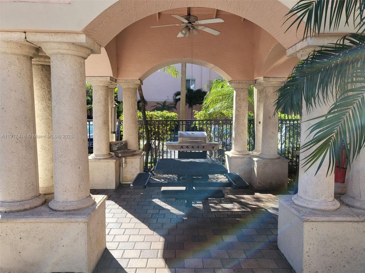 2015 SE 10th Ave, Unit 130, Fort Lauderdale, FL 33316 Photo