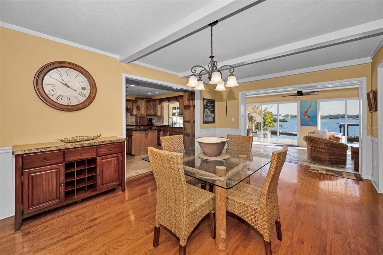 1302 Belcher Drive, Tarpon Springs, FL 34689 Photo