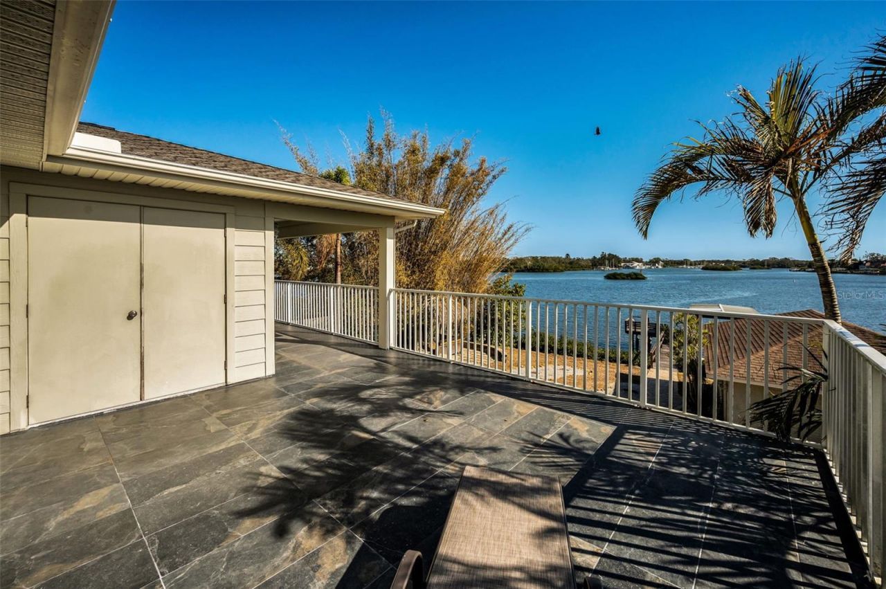 1302 Belcher Drive, Tarpon Springs, FL 34689 Photo