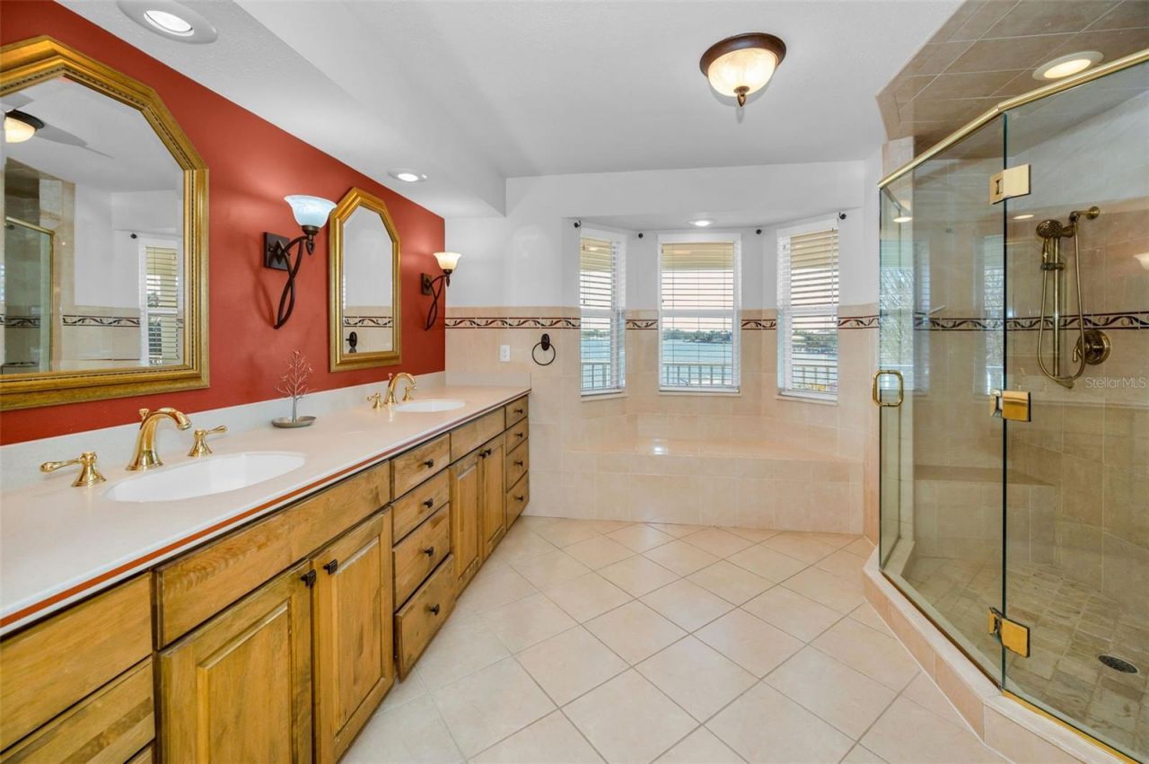 1302 Belcher Drive, Tarpon Springs, FL 34689 Photo