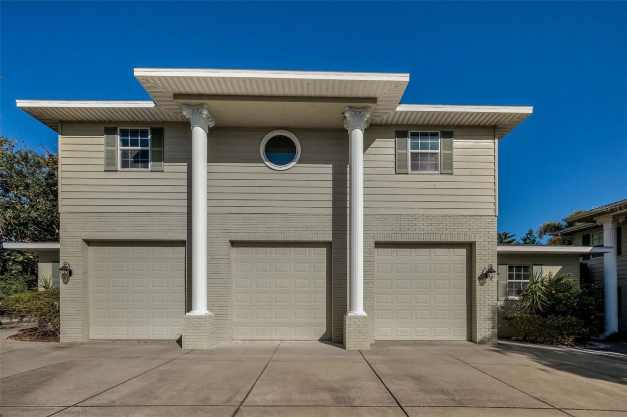 1302 Belcher Drive, Tarpon Springs, FL 34689 Photo