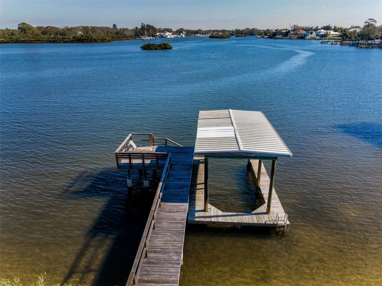 1302 Belcher Drive, Tarpon Springs, FL 34689 Photo