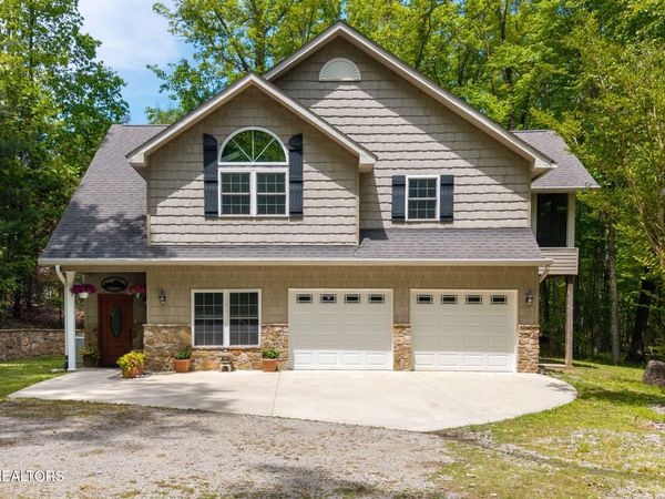 902 Cowpens Drive, Monterey, TN 38574