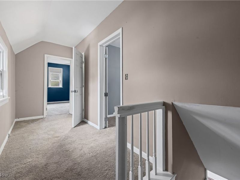 286 Alhambra Way, Akron, OH 44302 Photo 8