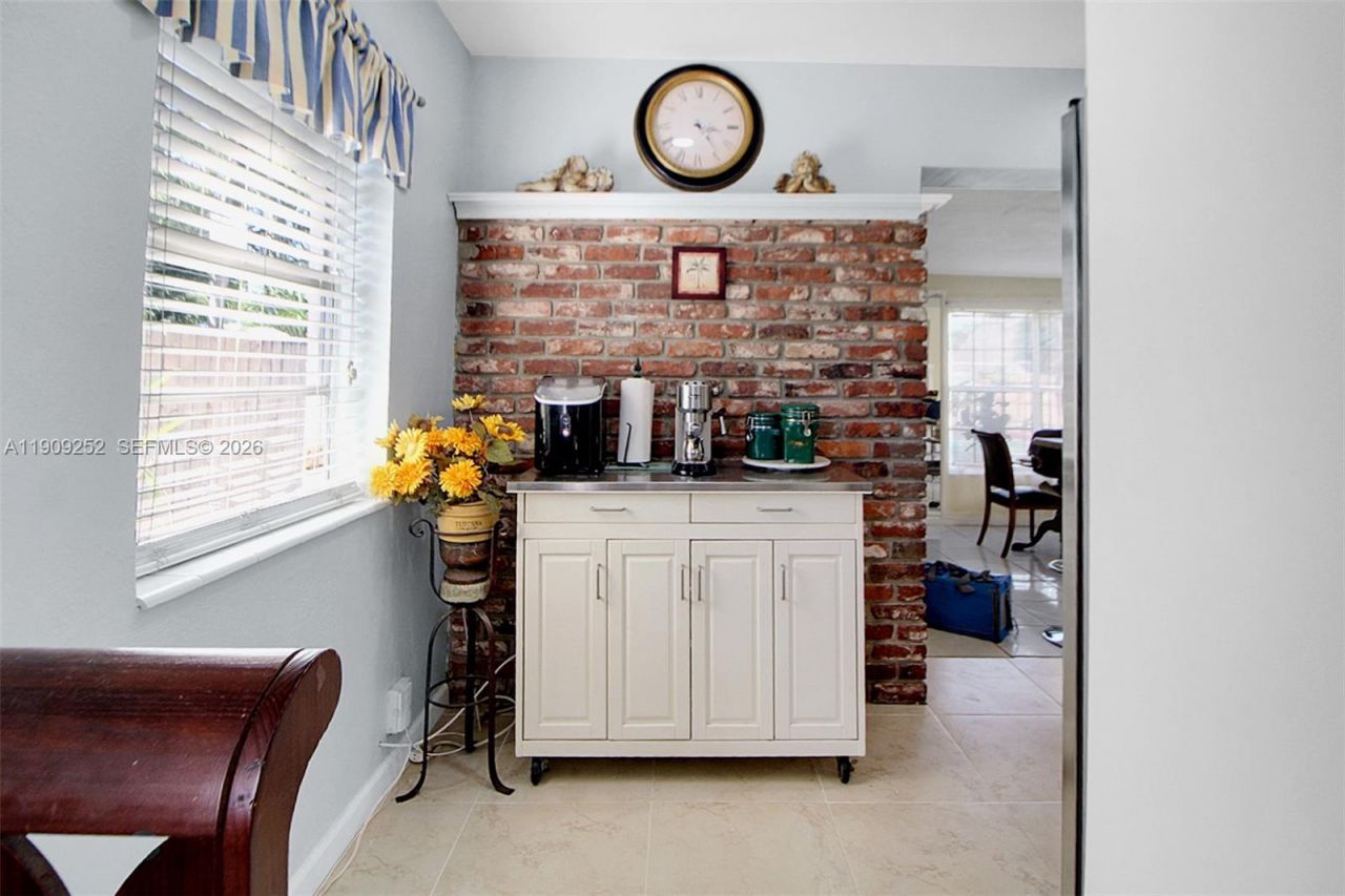 2631 Wilson Street, Hollywood, FL 33020 Photo