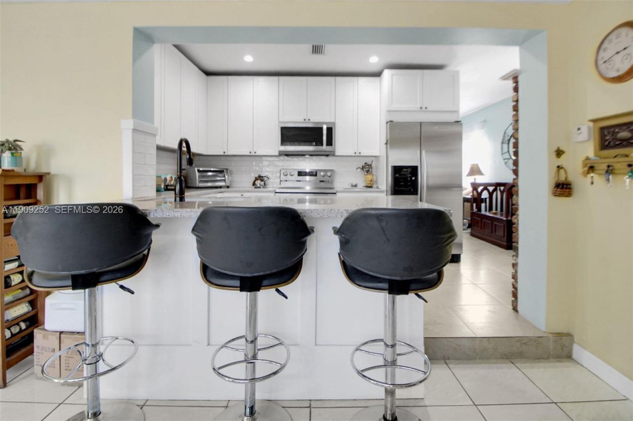 2631 Wilson Street, Hollywood, FL 33020 Photo