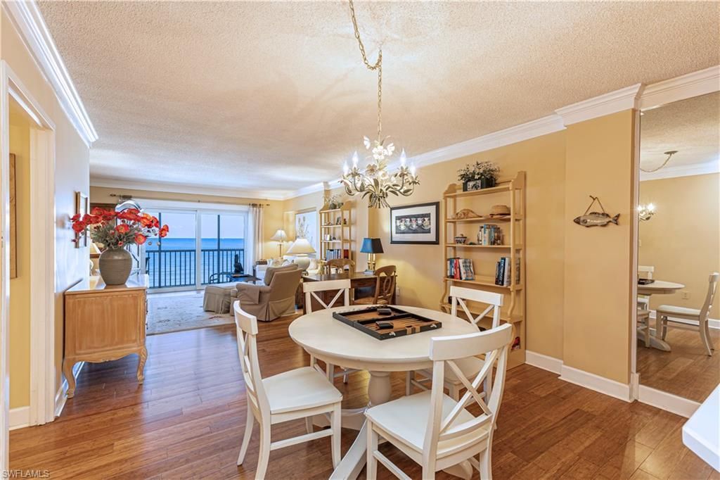 1977 Gulf Shore Blvd N, Unit 401, Naples, FL 34102 Photo